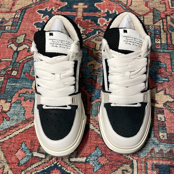 NWT Amiri Ma-1 Sneaker in White size 42 / US 8.5 - Picture 7 of 13